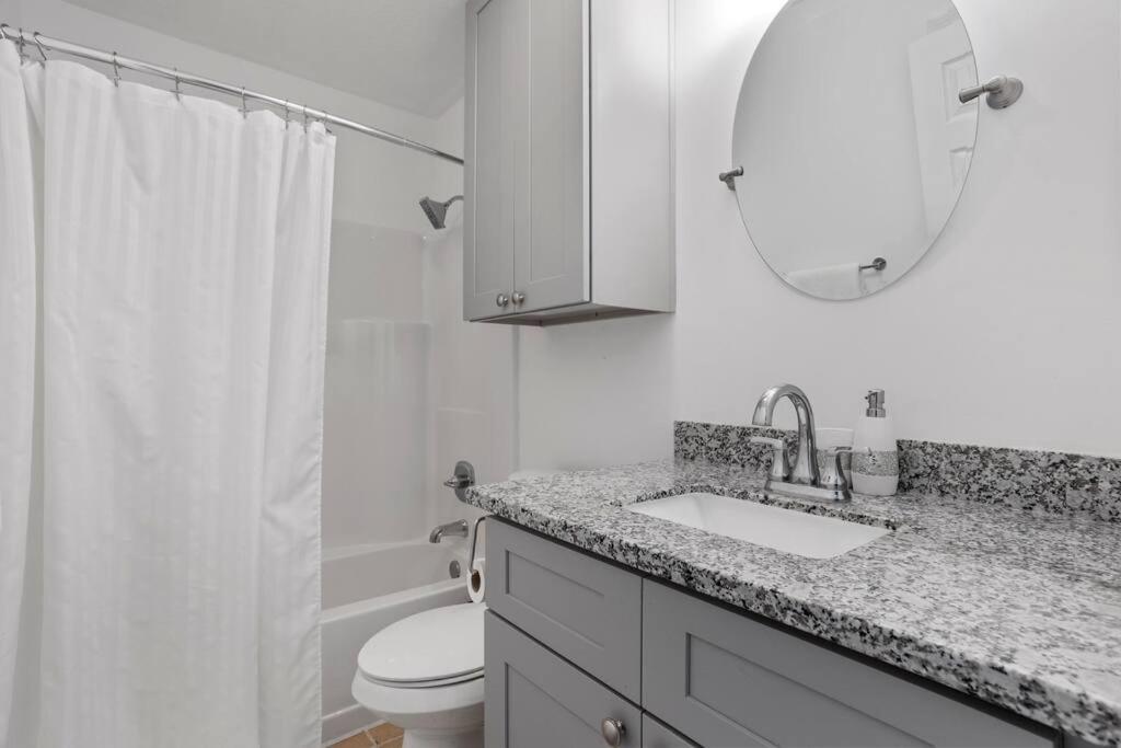 Quiet Apartment In Iowa, La Esterno foto